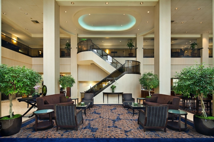 Imagen de los interiores del Hotel Embassy Suites By Hilton Santa Clara Silicon Valley. Foto 14