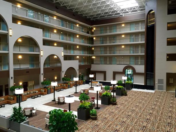 Imagen de los interiores del Hotel Embassy Suites By Hilton Seattle North Lynnwood. Foto 11