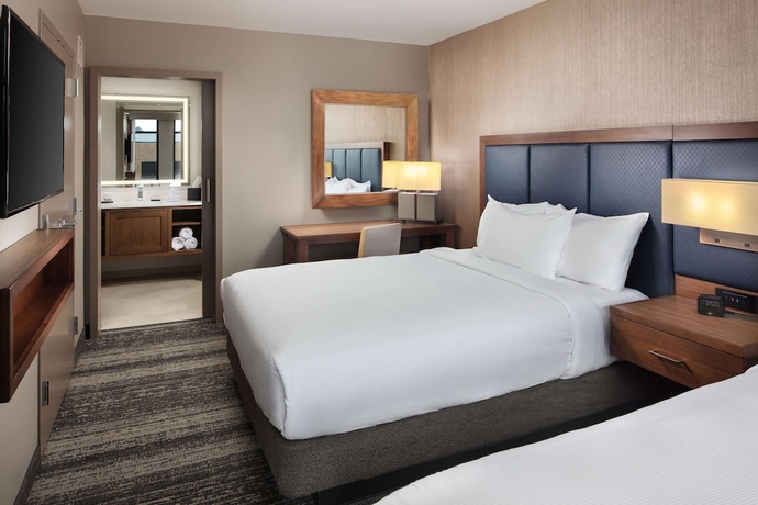 Imagen de la habitación del Hotel Embassy Suites By Hilton South Bend. Foto 3