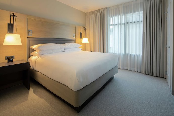 Imagen de la habitación del Hotel Embassy Suites By Hilton St Augustine Beach-oceanfront Resort. Foto 4