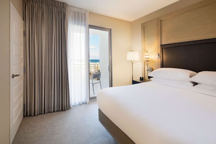 Imagen de la habitación del Hotel Embassy Suites By Hilton St Augustine Beach-oceanfront Resort. Foto 15