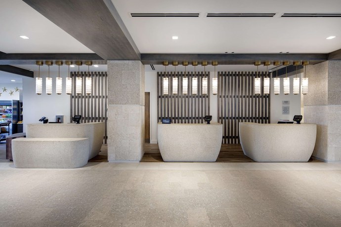 Imagen de los interiores del Hotel Embassy Suites By Hilton St Augustine Beach-oceanfront Resort. Foto 20