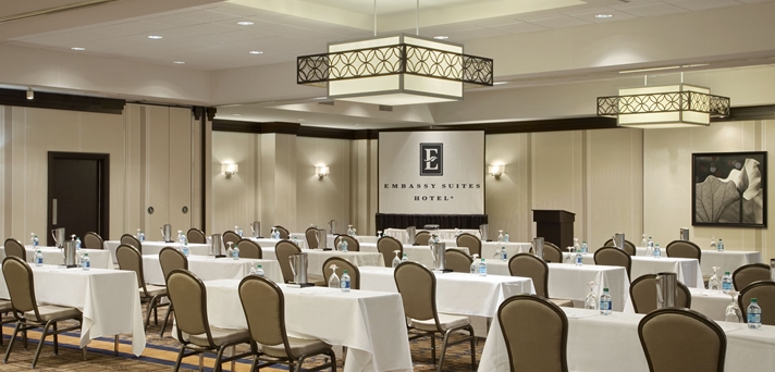 Imagen general del Hotel Embassy Suites By Hilton St. Louis Airport. Foto 9