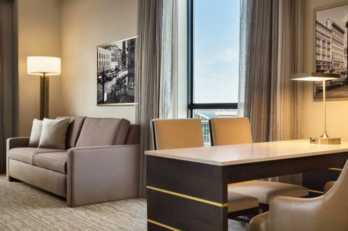 Imagen de la habitación del Hotel Embassy Suites By Hilton Syracuse Destiny Usa. Foto 5