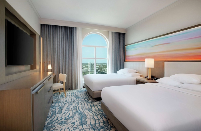 Imagen de la habitación del Hotel Embassy Suites By Hilton Tampa Downtown Convention Center. Foto 2