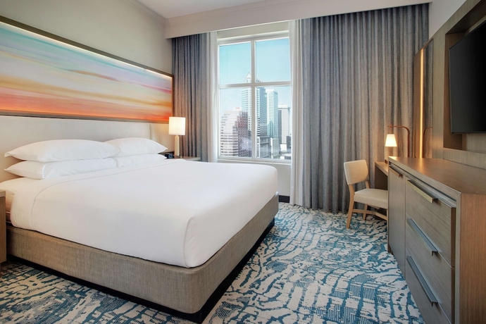 Imagen de la habitación del Hotel Embassy Suites By Hilton Tampa Downtown Convention Center. Foto 6