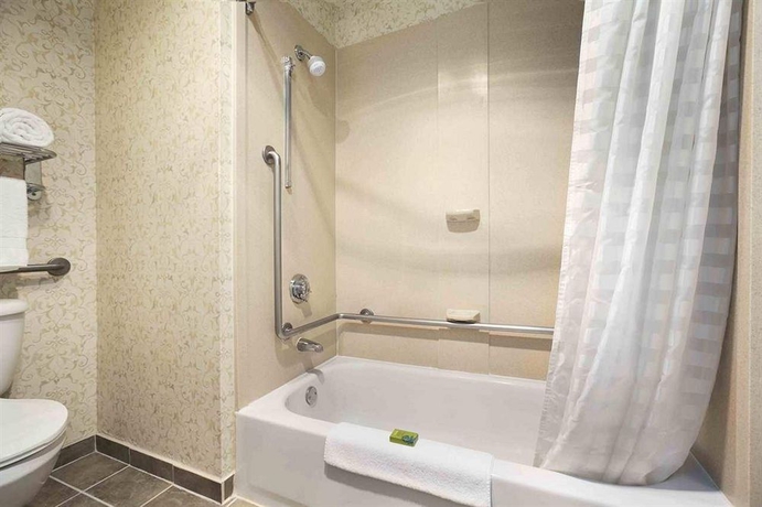 Imagen de la habitación del Hotel Embassy Suites By Hilton Temecula Valley Wine Country. Foto 6