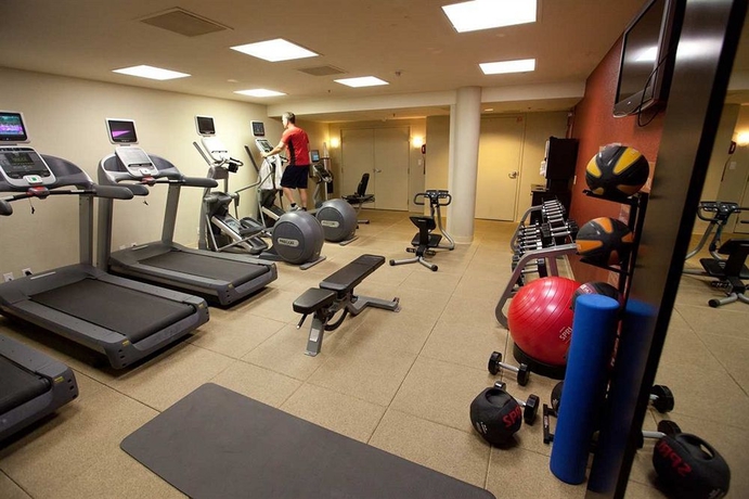 Imagen de los interiores del Hotel Embassy Suites By Hilton Temecula Valley Wine Country. Foto 12