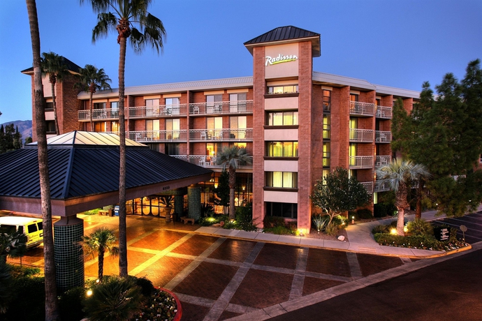 Imagen general del Hotel Embassy Suites By Hilton Tucson East. Foto 1