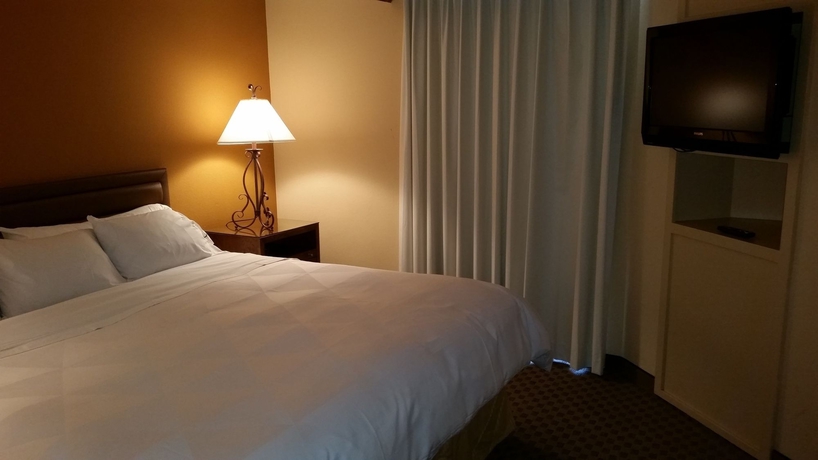 Imagen de la habitación del Hotel Embassy Suites By Hilton Tucson East. Foto 7