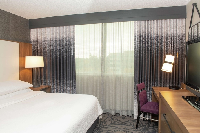 Imagen de la habitación del Hotel Embassy Suites By Hilton Walnut Creek. Foto 7