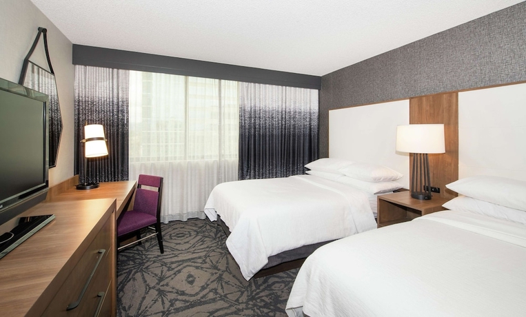 Imagen de la habitación del Hotel Embassy Suites By Hilton Walnut Creek. Foto 9