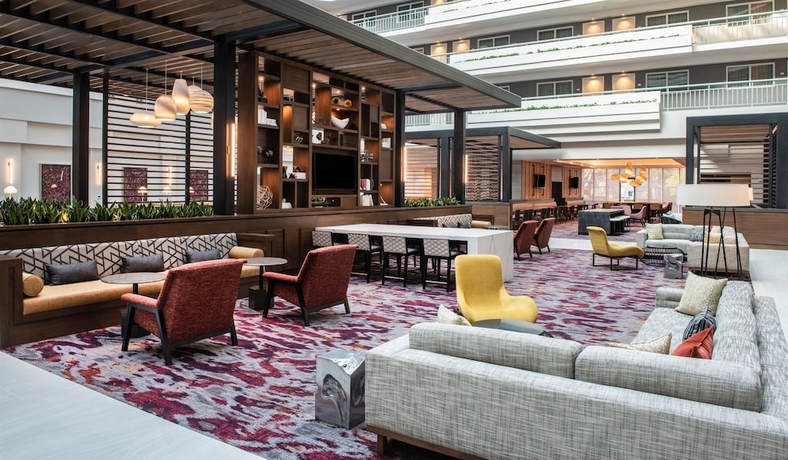 Imagen de los interiores del Hotel Embassy Suites By Hilton Walnut Creek. Foto 16