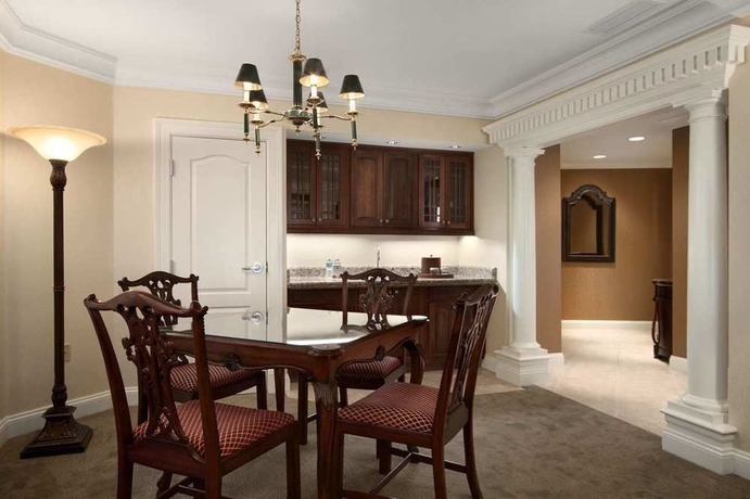 Imagen de la habitación del Hotel Embassy Suites By Hilton Washington D.c. – Convention Center. Foto 4