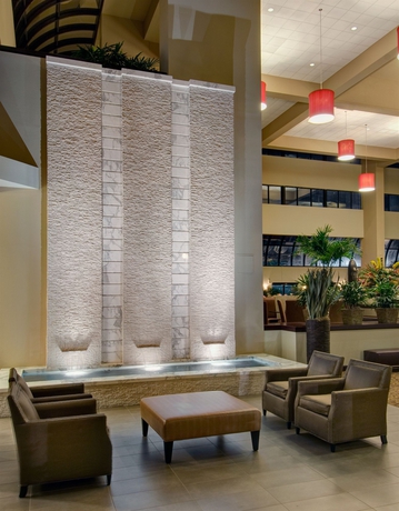 Imagen de los interiores del Hotel Embassy Suites By Hilton West Palm Beach Central. Foto 4