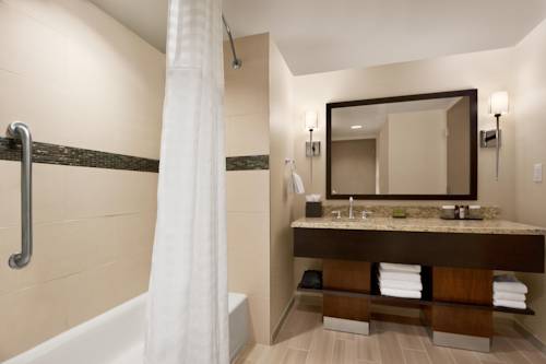 Imagen de la habitación del Hotel Embassy Suites Chattanooga Hamilton Place. Foto 3