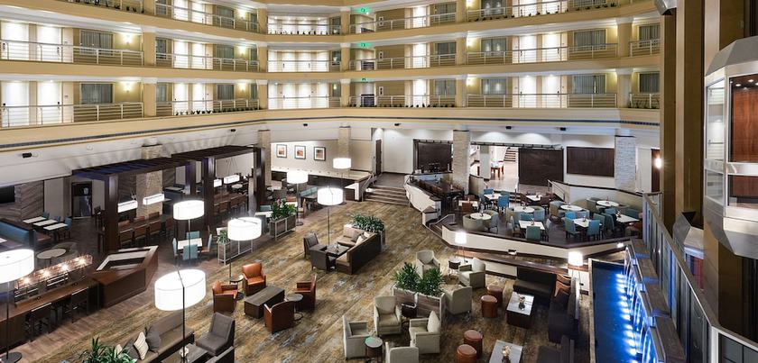 Imagen de los interiores del Hotel Embassy Suites Denver Tech Center. Foto 14