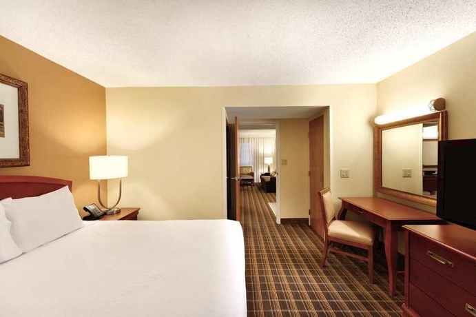 Imagen de los interiores del Hotel Embassy Suites Greenville Golf Resort and Conference Center. Foto 13