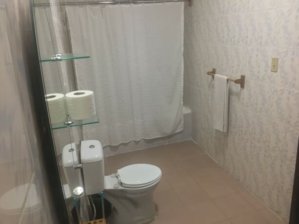 Imagen general del Hotel Embassy Suites Hotels and Restaurant. Foto 3