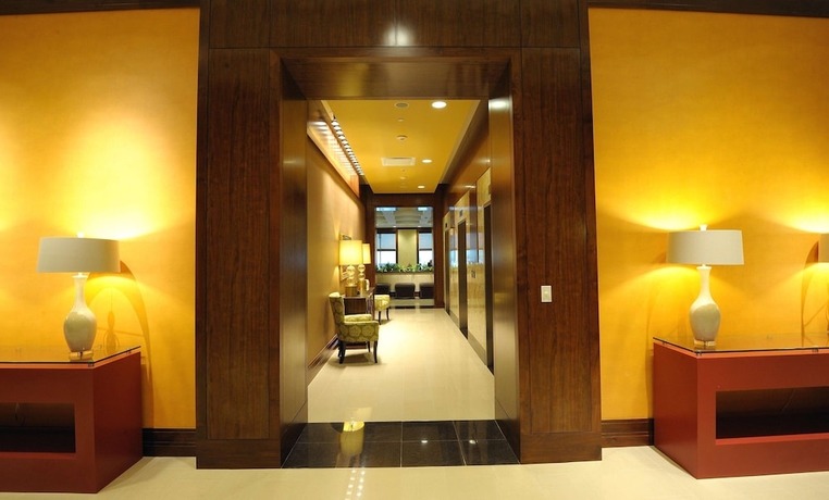 Imagen de los interiores del Hotel Embassy Suites Houston Downtown. Foto 16