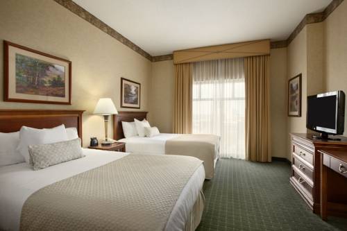 Imagen de la habitación del Hotel Embassy Suites Lincoln. Foto 2