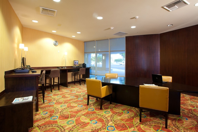 Imagen de los interiores del Hotel Embassy Suites Los Angeles - Glendale. Foto 6