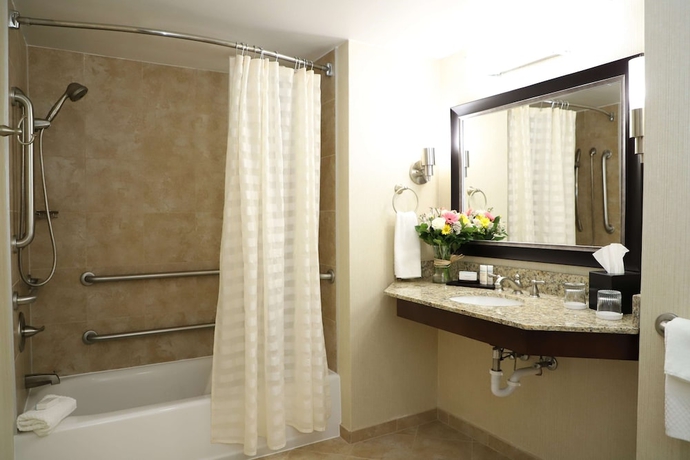 Imagen de la habitación del Hotel Embassy Suites Nashville - At Vanderbilt. Foto 5