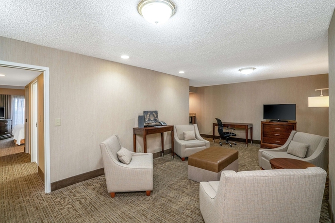 Imagen de la habitación del Hotel Embassy Suites Nashville - At Vanderbilt. Foto 7