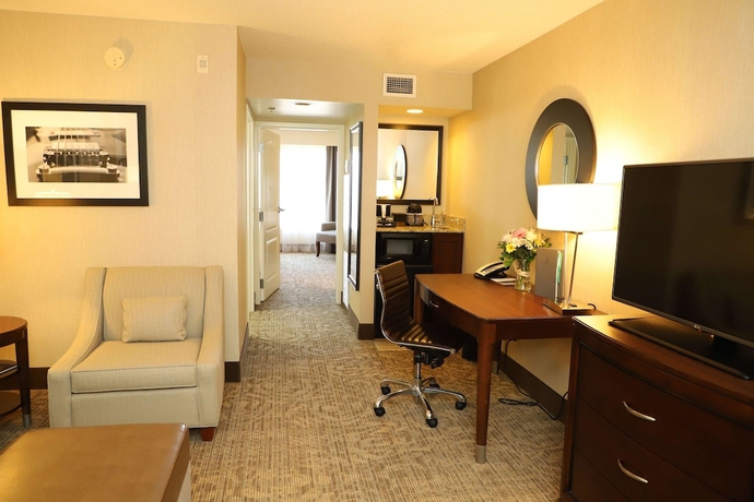 Imagen de la habitación del Hotel Embassy Suites Nashville - At Vanderbilt. Foto 8
