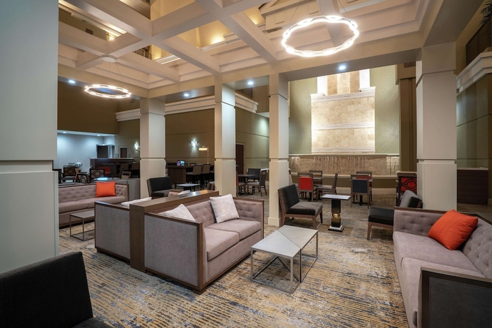 Imagen general del Hotel Embassy Suites Nashville - At Vanderbilt. Foto 1