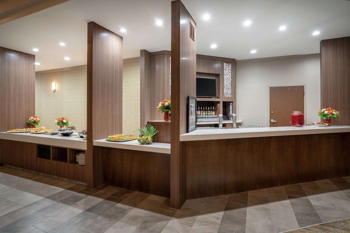 Imagen de los interiores del Hotel Embassy Suites Nashville - At Vanderbilt. Foto 19