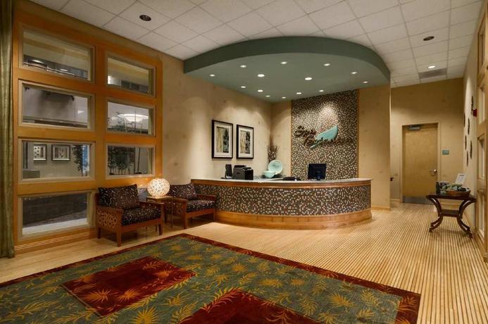 Imagen de los interiores del Hotel Embassy Suites Northwest Arkansas - , Spa and Convention. Foto 12