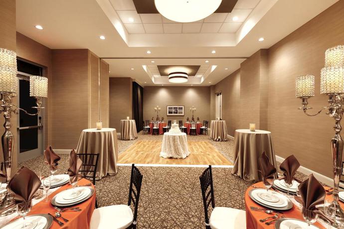 Imagen del bar/restaurante del Hotel Embassy Suites Oklahoma City Downtown/medical Center. Foto 4