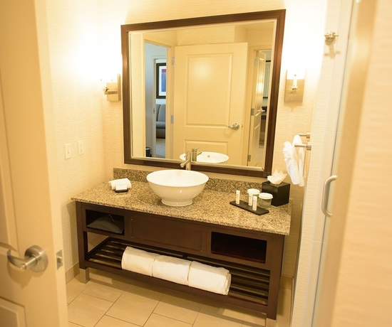 Imagen de la habitación del Hotel Embassy Suites Ontario - Airport. Foto 10