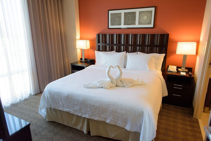 Imagen de la habitación del Hotel Embassy Suites Ontario - Airport. Foto 11