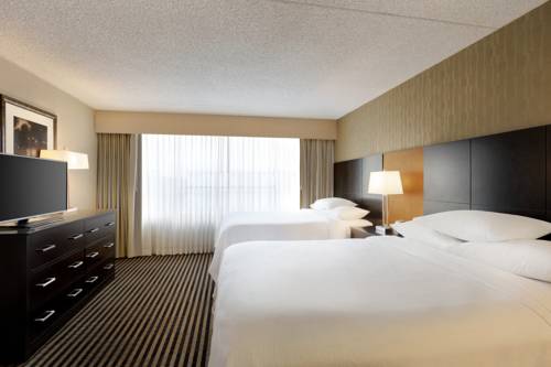 Imagen general del Hotel Embassy Suites Piscataway - Somerset. Foto 1