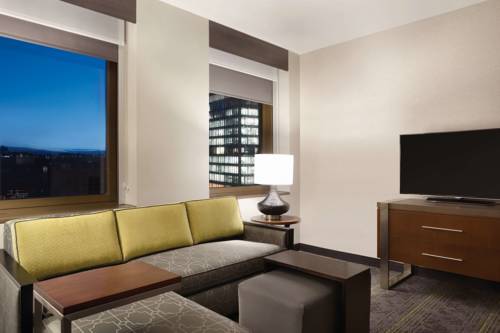 Imagen de la habitación del Hotel Embassy Suites Pittsburgh-downtown. Foto 6