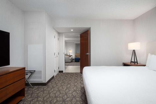 Imagen de la habitación del Hotel Embassy Suites Portland - Airport. Foto 6