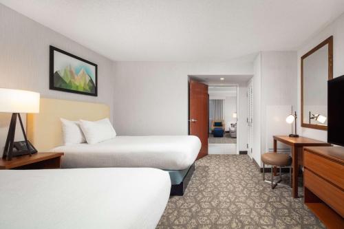 Imagen de la habitación del Hotel Embassy Suites Portland - Airport. Foto 9