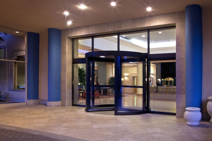 Imagen de los exteriores del Hotel Embassy Suites San Francisco Airport - South San Francisco. Foto 5