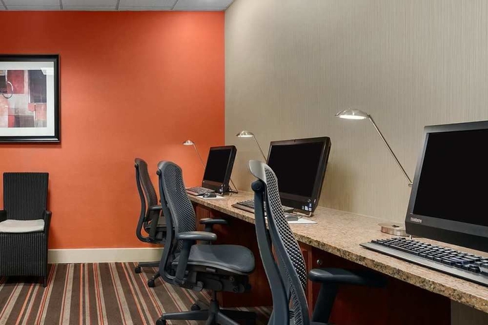 Imagen de los interiores del Hotel Embassy Suites San Francisco Airport - South San Francisco. Foto 13