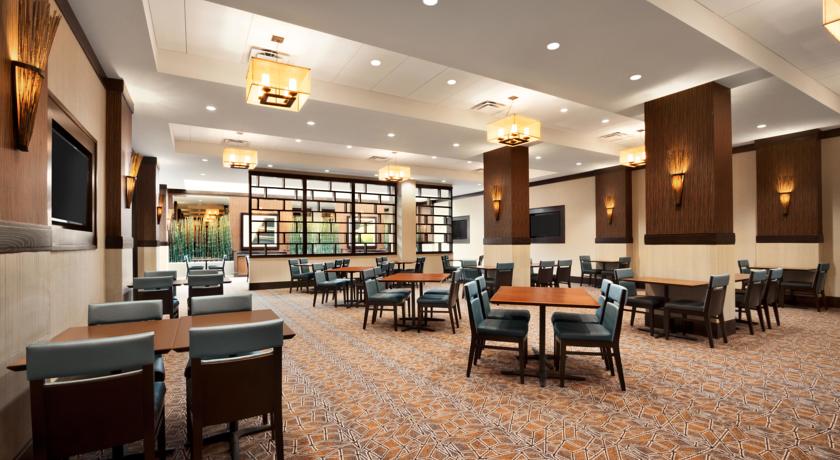 Imagen general del Hotel Embassy Suites Springfield. Foto 3