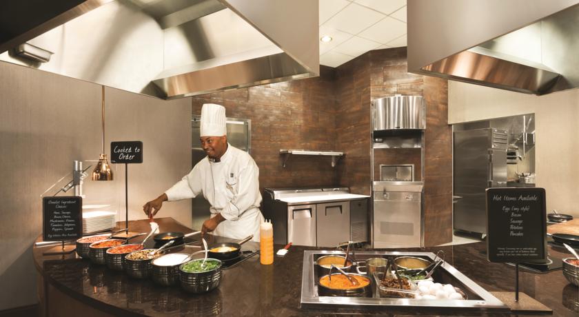 Imagen general del Hotel Embassy Suites Springfield. Foto 5