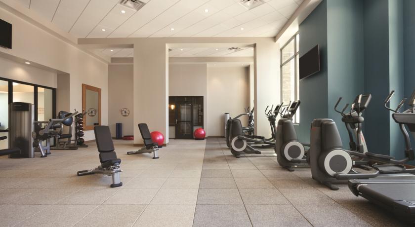 Imagen general del Hotel Embassy Suites Springfield. Foto 11