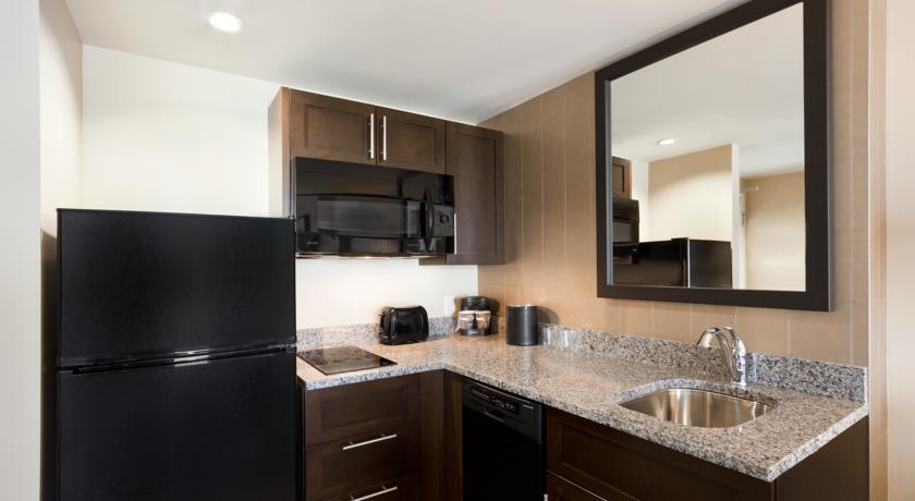 Imagen general del Hotel Embassy Suites Springfield. Foto 15