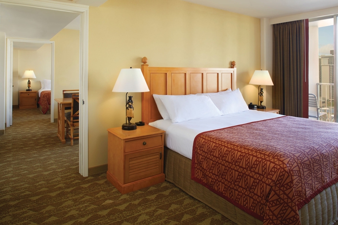 Imagen de la habitación del Hotel Embassy Suites - Waikiki Beach Walk. Foto 7