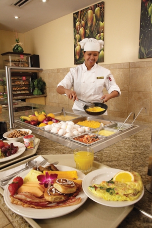 Imagen del bar/restaurante del Hotel Embassy Suites - Waikiki Beach Walk. Foto 4