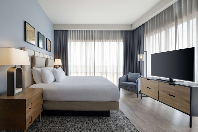 Imagen de la habitación del Hotel Embassy Suites by Hilton Bowling Green. Foto 8