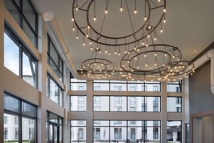 Imagen de los interiores del Hotel Embassy Suites by Hilton Bowling Green. Foto 15