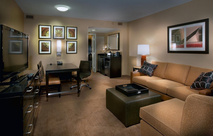 Imagen de los interiores del Hotel Embassy Suites by Hilton Chicago Downtown River North. Foto 16